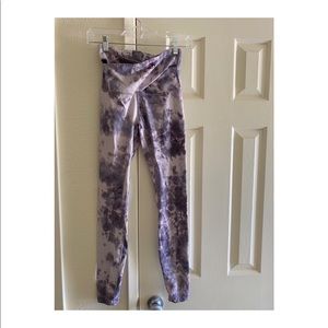 Align Tie Dye criss cross waist 28” size 4